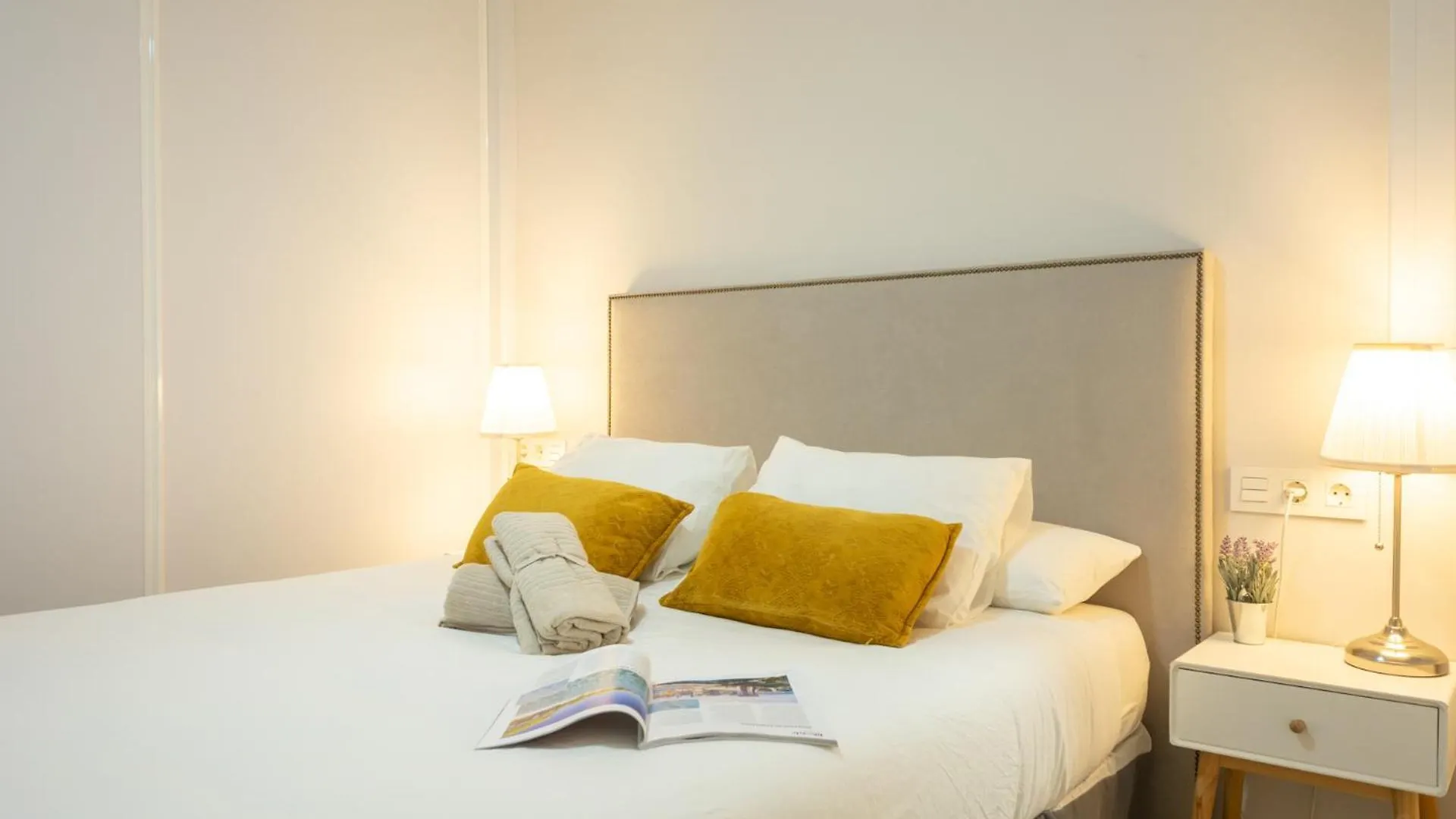 Charming Apartment With Private Patio At Plaza De Espana By Ocityzen Siviglia